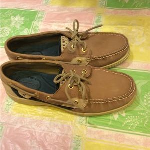 Sperry boat shoes